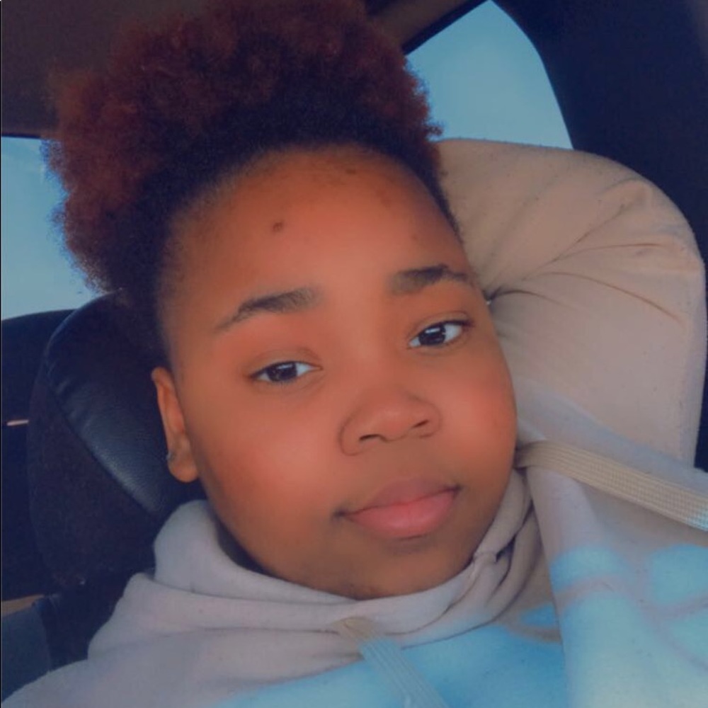Meet your Posher, Christiana